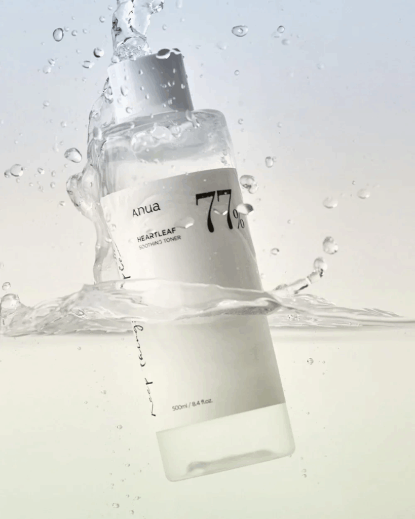 Anua Heartleaf 77% toner floating in water, a hydrating Korean rice toner perfect for calming sensitive skin with lightweight, refreshing ingredients.