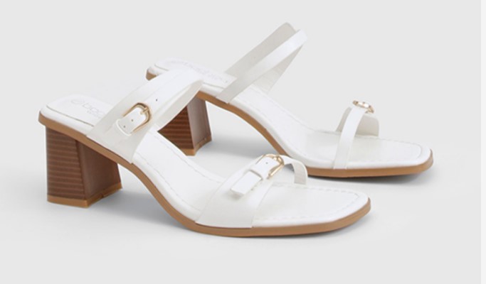 Off-white wide-fit stacked block office heeled sandal with dual adjustable straps – low heel sandals for wide feet
